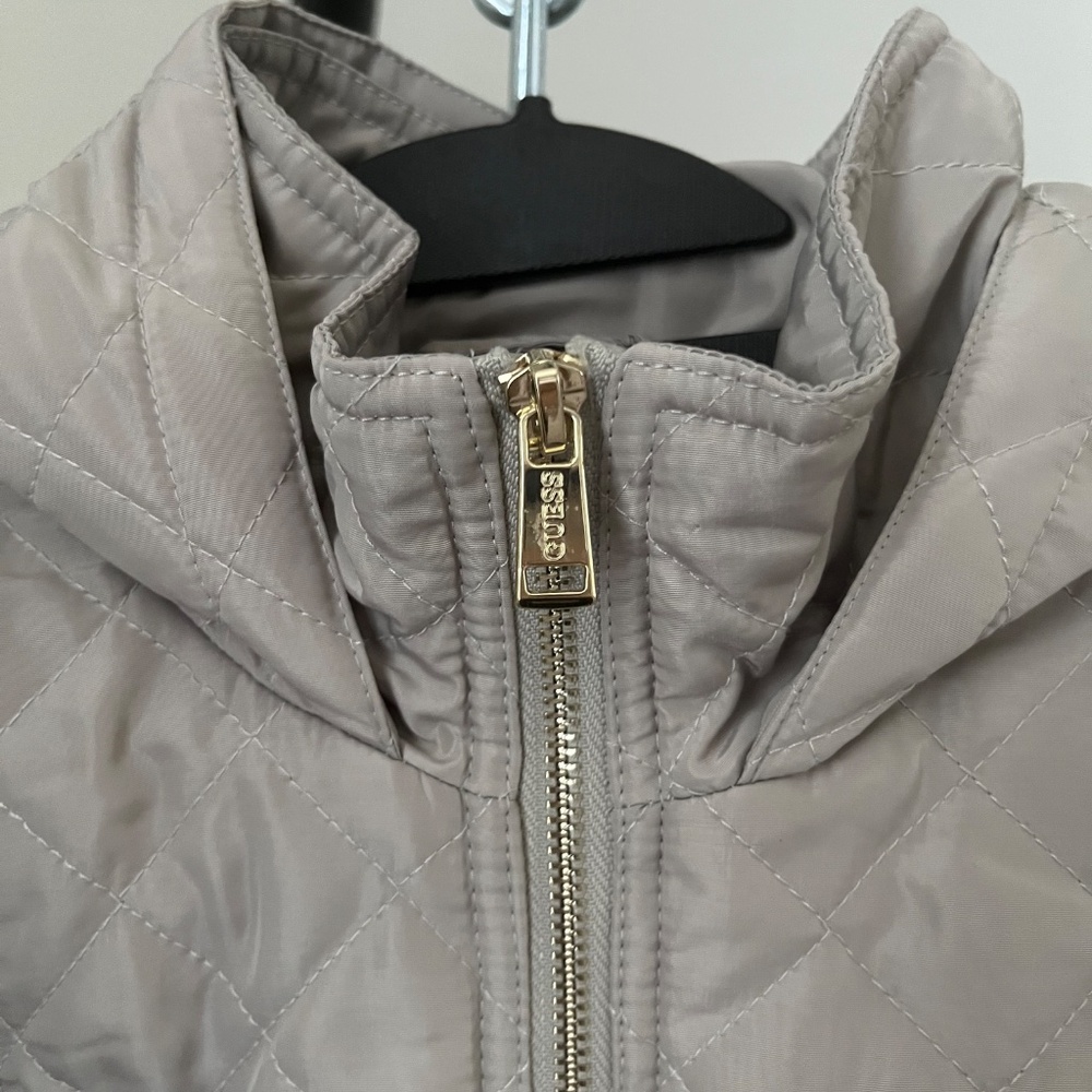 GUESS Quilted Coat EUC - Picture 5 of 10